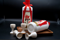 白酒的相关知识，酱香型白酒的工艺与流程