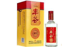 丰谷酒王10年与20年鉴赏，川酒金花嫡系产品对比