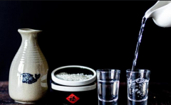 酱香酒有假的吗？当然有！教你两招分辨真与假！