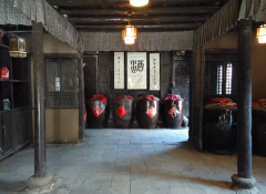 农村小型酿酒设备价格是多少呢 酿造纯粮酒需要什么设备