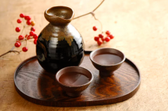 什么时候买白酒最便宜？省钱保品质