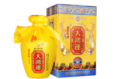 白金一号酱酒尊品酱款，精致萃取的白酒珍品
