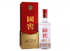 石荣霄酒好喝吗，口感与历史的完美结合