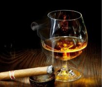 酒的历史早还是烟的历史早？你知道吗？