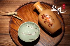 什么酒是酱香型白酒，它的特点是什么？