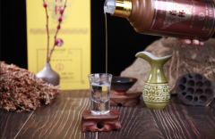 30元左右的纯粮口粮酒：探秘高原原生态酿造
