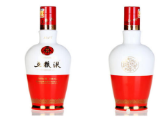 五粮液酒配料表解析：从原材料到酿造过程