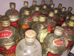 不同品牌白酒放酒窖要求 如何选择白酒品牌呢