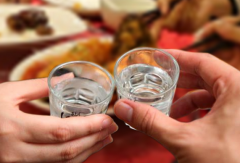 吃补肾药能喝白酒吗 补肾药的作用和副作用