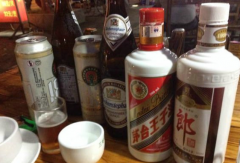 不同品牌酱酒掺一起能喝么 品牌酱酒掺一起的后果