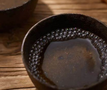 金土酱酒多少钱，探究不同渠道的价格差异