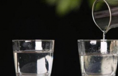 粮食酒跟酒精酒如何区分，不同的制作方法