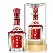 五粮特曲酱香白酒酿制过程 五粮特曲的口感特点和饮用方法