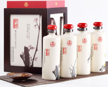 五粮液梅兰竹菊酒值得收藏吗五粮液四君子酒的收藏价值