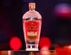 五粮液和郎酒收藏价值分析 收藏要考虑哪些事情