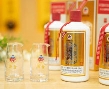 为何中国领导人爱喝酱香型白酒 爱喝酱酒的五方面原因