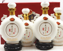 五粮液的酒文化历史和魅力  该酒的文化和礼仪
