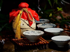 粮食酒和勾兑酒解析，帮助大家了解白酒精髓