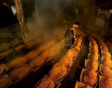 酱香型白酒高温制曲的过程，高温制曲的特点和优点