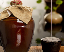 酱香型白酒点燃什么颜色 橙红色的激情