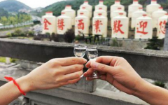 酱香型白酒用清香型勾兑 介绍酱香型白酒和清香型白酒