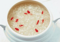 醪糟可以直接吃吗（超市买的醪糟可以直接吃吗）