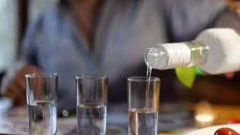 喝纯粮酒对身体的好处,为什么越来越多人喜欢喝纯粮酒