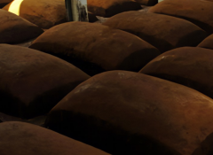 纯粮酿造的酒具有哪些特点 如何分辨纯粮酒呢